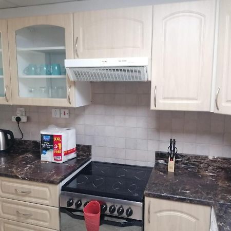 Apartament La Riviera Dubaj Zewnętrze zdjęcie
