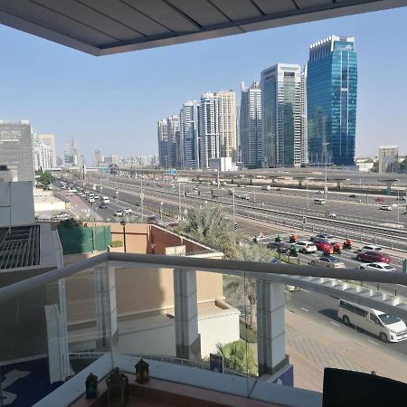 Apartament La Riviera Dubaj Zewnętrze zdjęcie