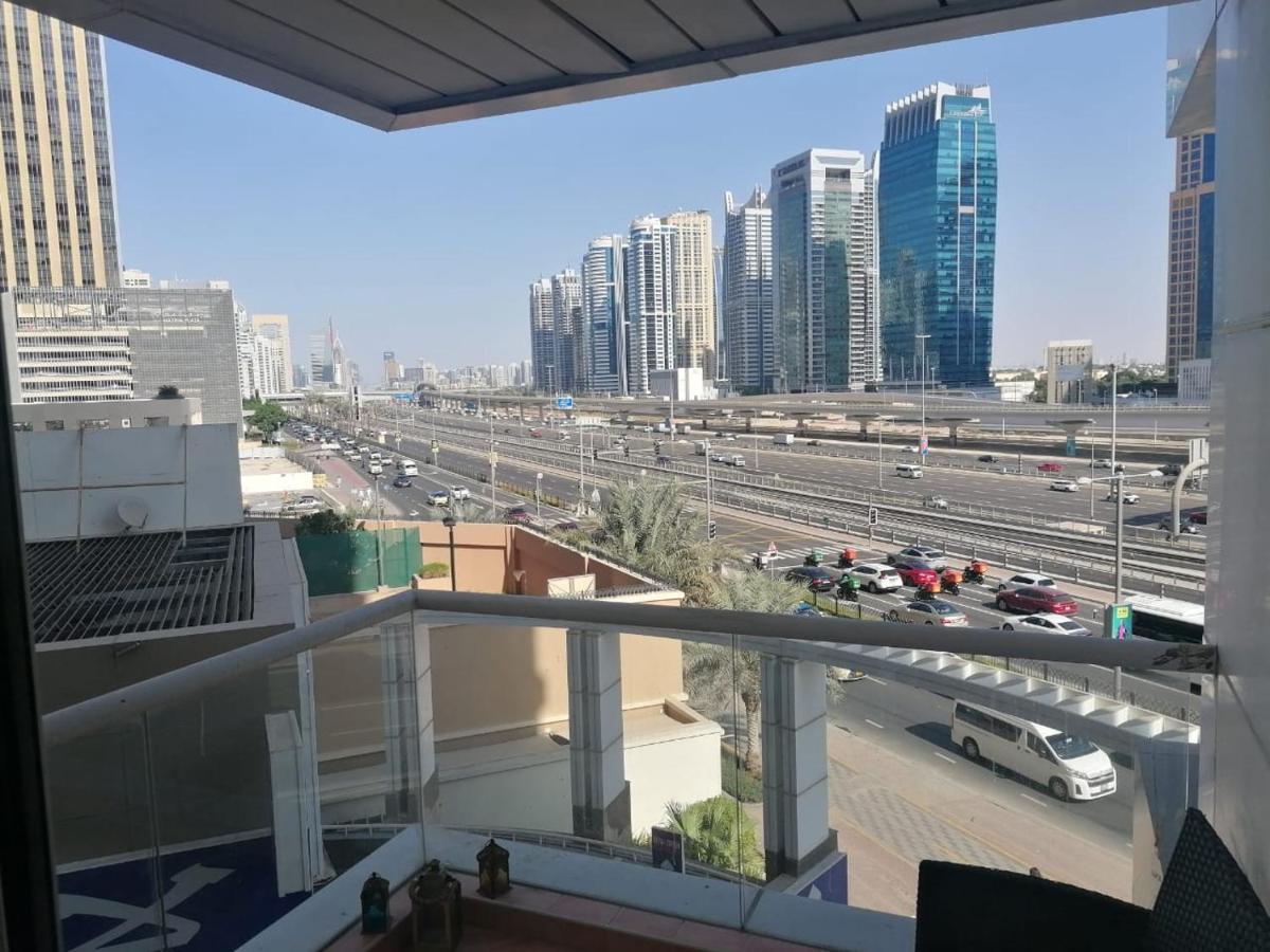 Apartament La Riviera Dubaj Zewnętrze zdjęcie