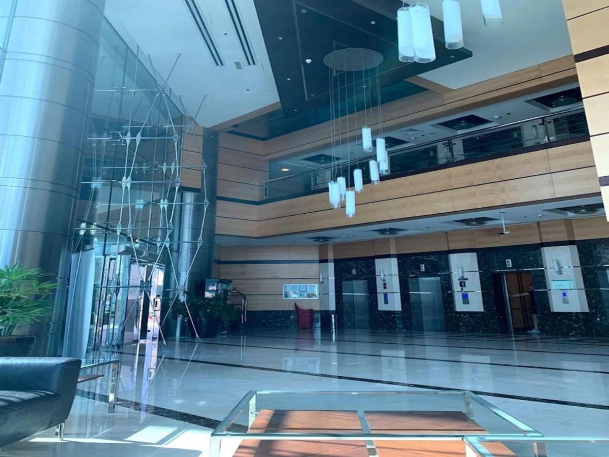Apartament La Riviera Dubaj Zewnętrze zdjęcie