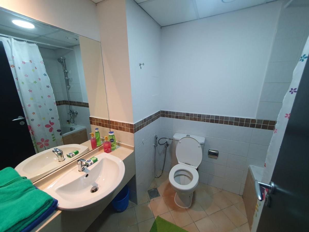 Apartament La Riviera Dubaj Zewnętrze zdjęcie